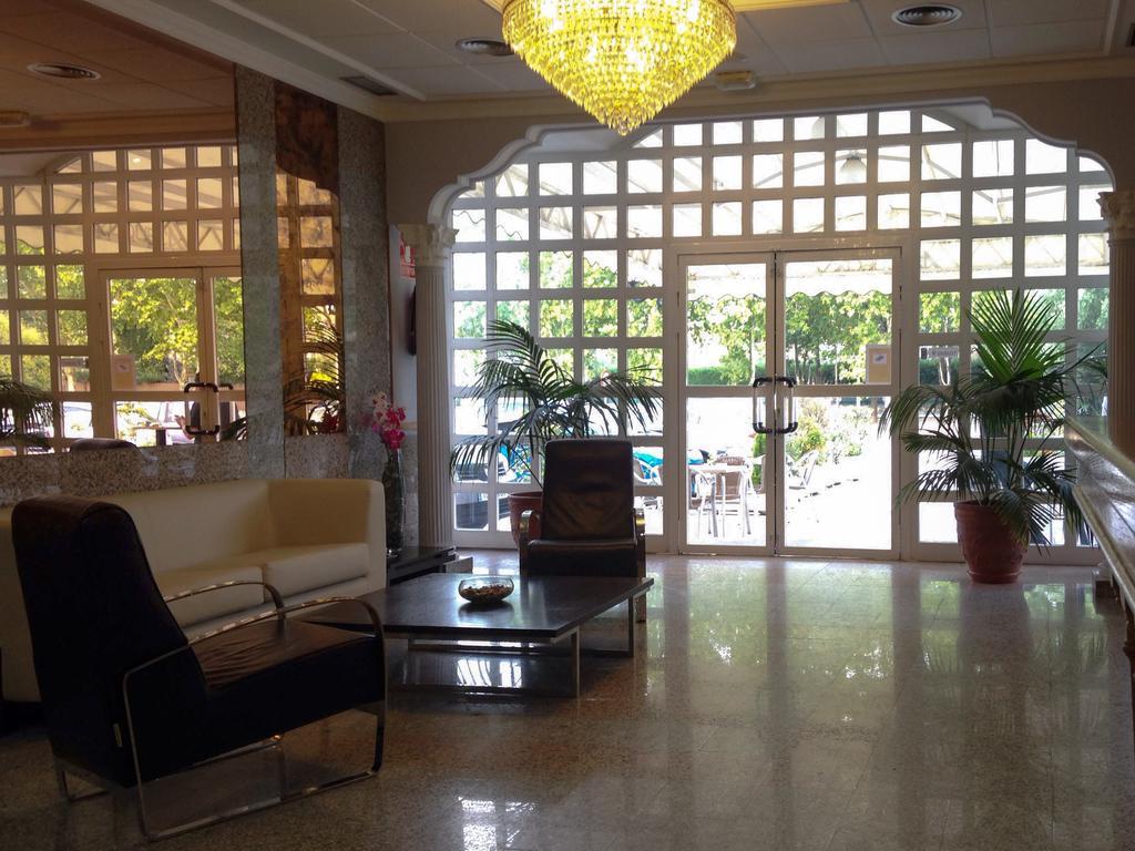 Hotel Azuqueca Azuqueca de Henares Dış mekan fotoğraf
