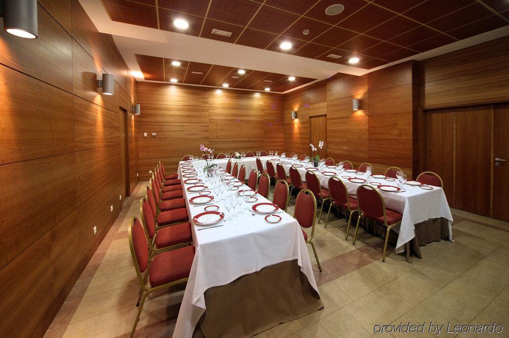 Hotel Azuqueca Azuqueca de Henares Restoran fotoğraf