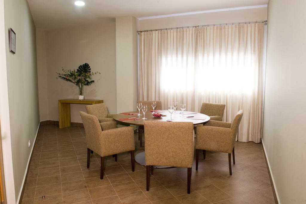 Hotel Azuqueca Azuqueca de Henares Dış mekan fotoğraf