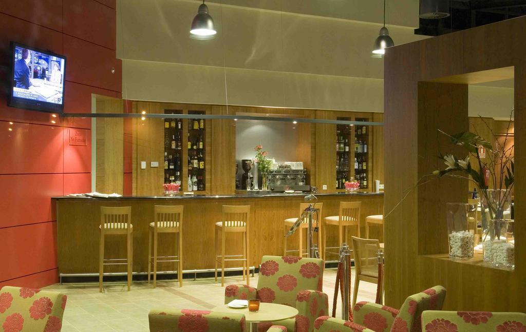 Hotel Azuqueca Azuqueca de Henares Dış mekan fotoğraf